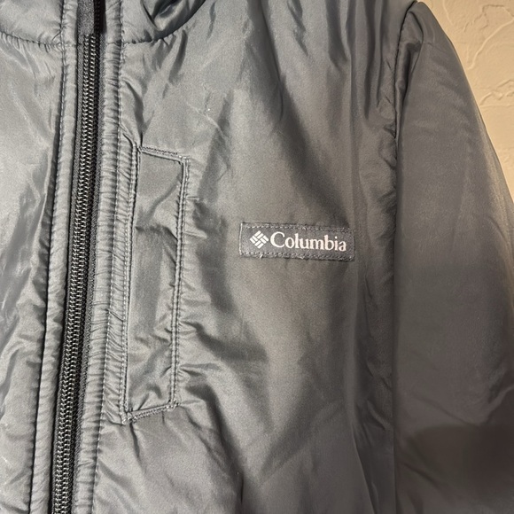 Columbia black full zip fleece jacket boys size 8. - Picture 2 of 4